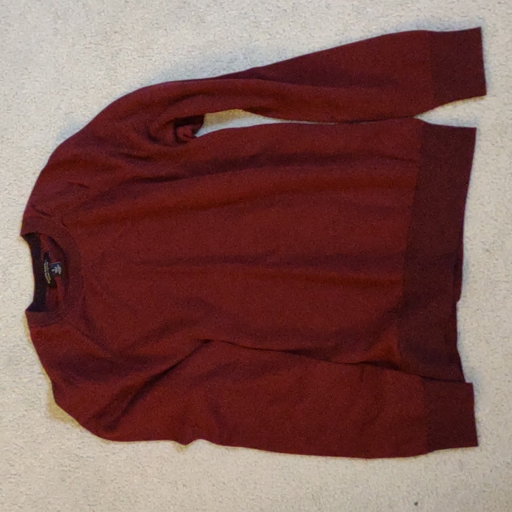 NWOT. Men's Banana Republic Sweater . Size Small
